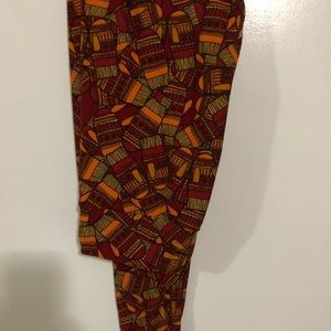 Tall and Curvy LuLaRoe leggings